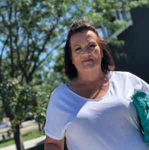 Meet your Posher, Paula